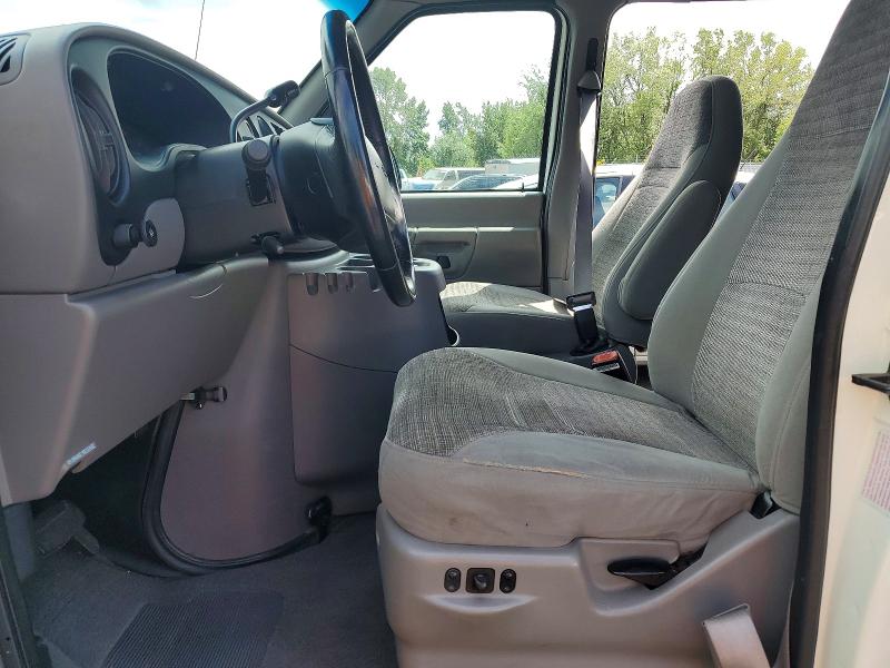 59837816 :رقم المزاد ، 1FMRE11L2YHA03787 vin ، 2000 Ford Econoline مزاد بيع
