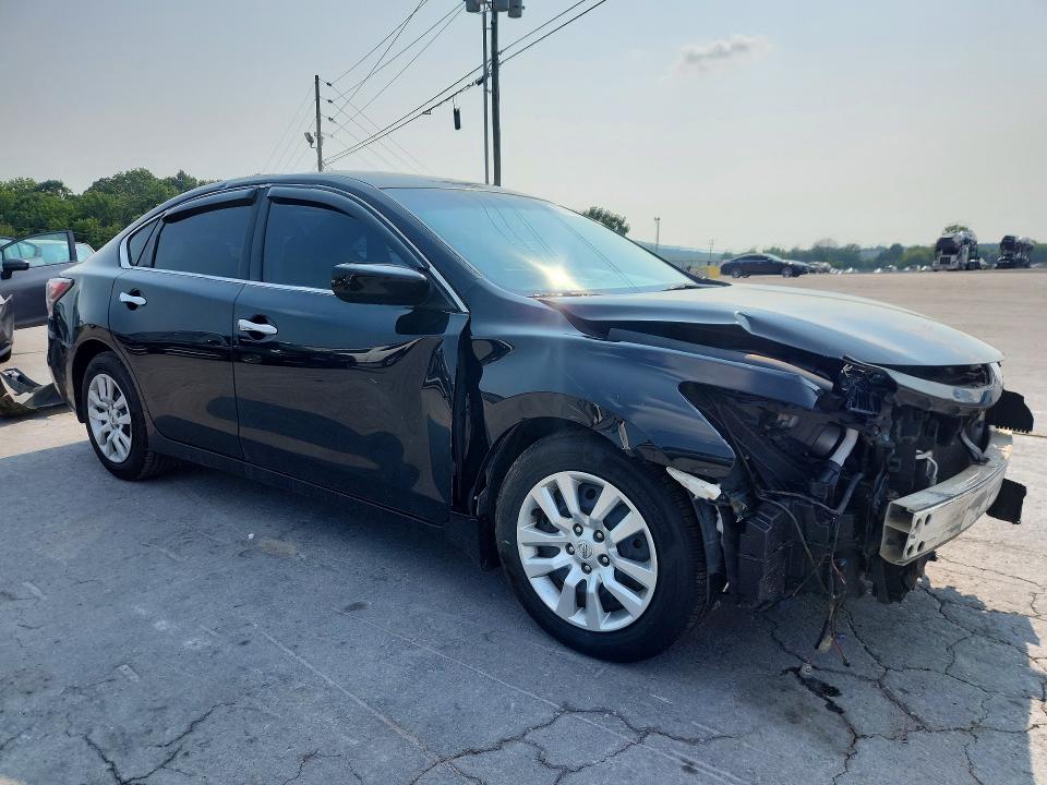 2015 Nissan Altima მანქანა იყიდება აუქციონზე, vin: 1N4AL3AP6FC473388, აუქციონის ნომერი: 63192916