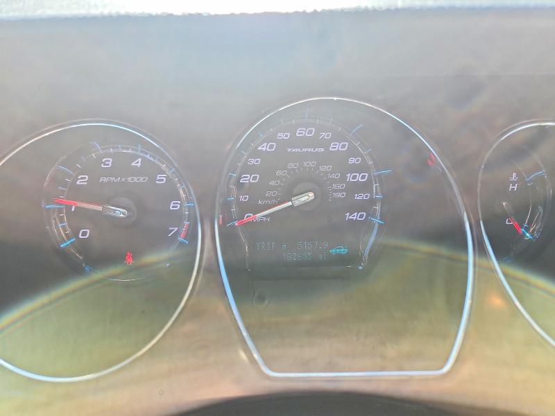 2010 Ford Taurus მანქანა იყიდება აუქციონზე, vin: 1FAHP2EW2AG152335, აუქციონის ნომერი: 60601986