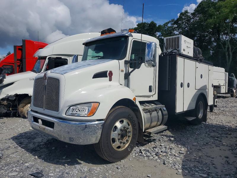 73342955 :رقم المزاد ، 2NKHHJ6X4LM386109 vin ، 2020 Kenworth T270 مزاد بيع