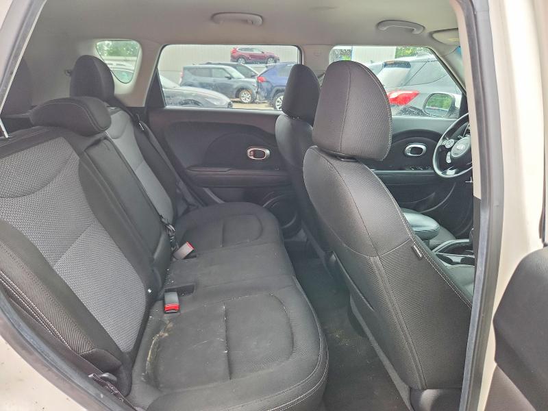 Продажа на аукционе авто 2017 Kia Soul, vin: KNDJP3A55H7417807, номер лота: 60252586