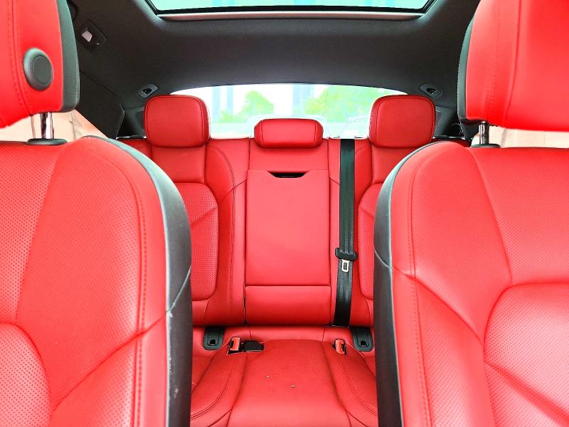 2020 Porsche Macan მანქანა იყიდება აუქციონზე, vin: WP1AA2A54LLB05990, აუქციონის ნომერი: 59706826