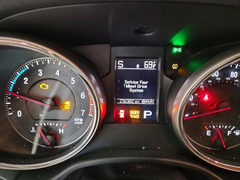 62254796 :رقم المزاد ، 1J4RR6GT6BC589020 vin ، 2011 Jeep Grand Cherokee مزاد بيع