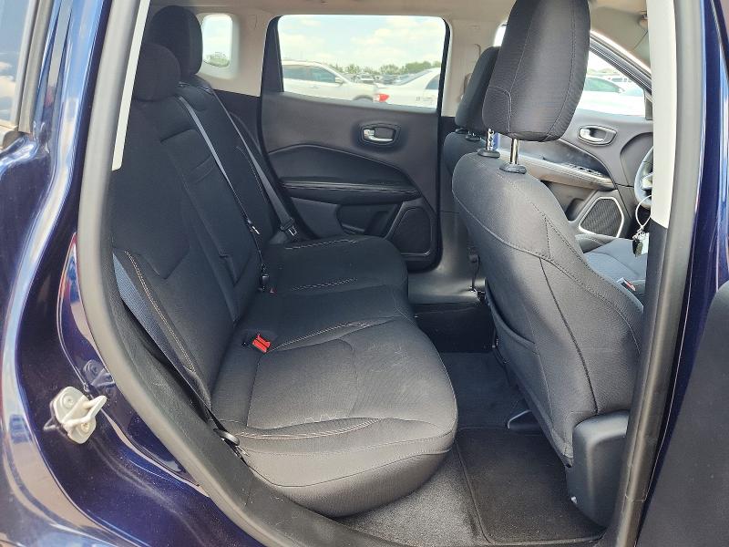 63017516 :رقم المزاد ، 3C4NJCAB3JT254861 vin ، 2018 Jeep Compass مزاد بيع