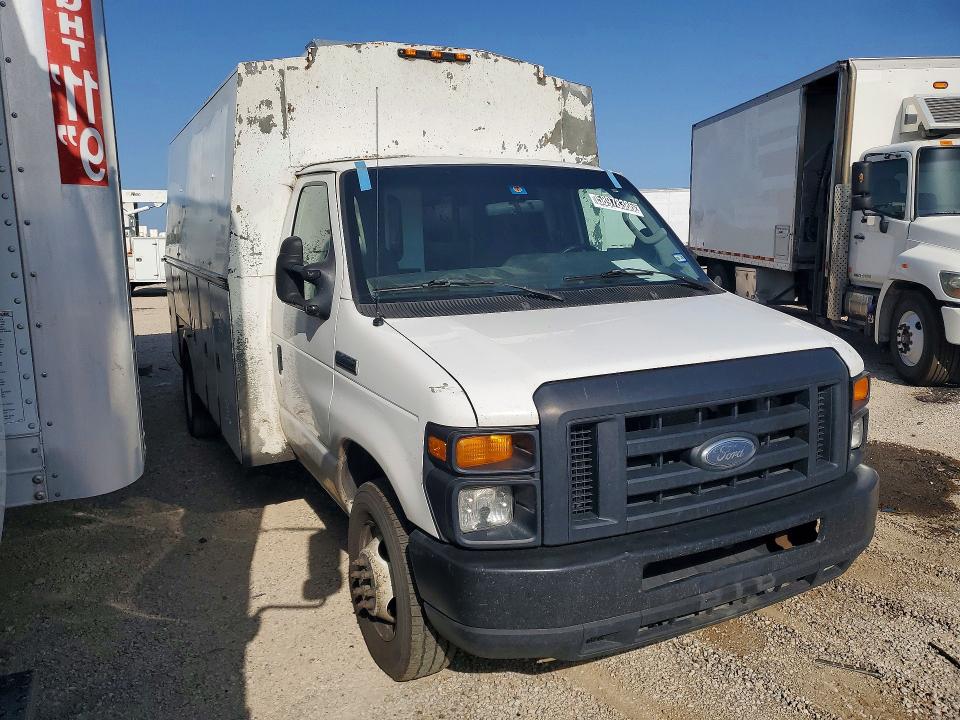 58978386 :رقم المزاد ، 1FDXE4FS3ADA55970 vin ، 2010 Ford Econoline مزاد بيع