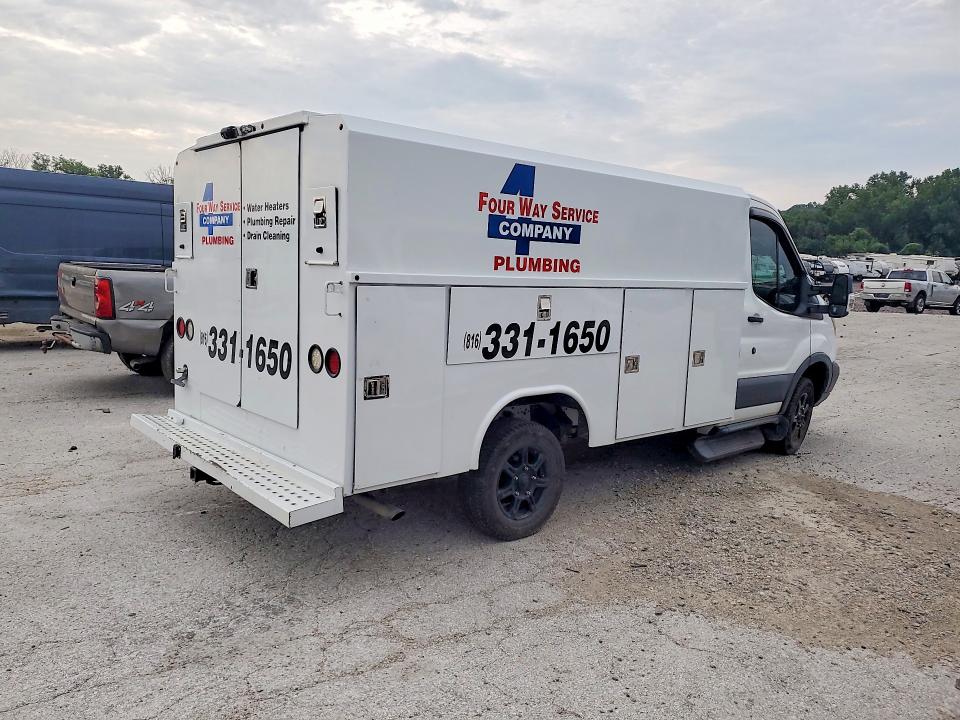 2017 Ford Transit მანქანა იყიდება აუქციონზე, vin: 1FDBW5PMXHKB51582, აუქციონის ნომერი: 62836006