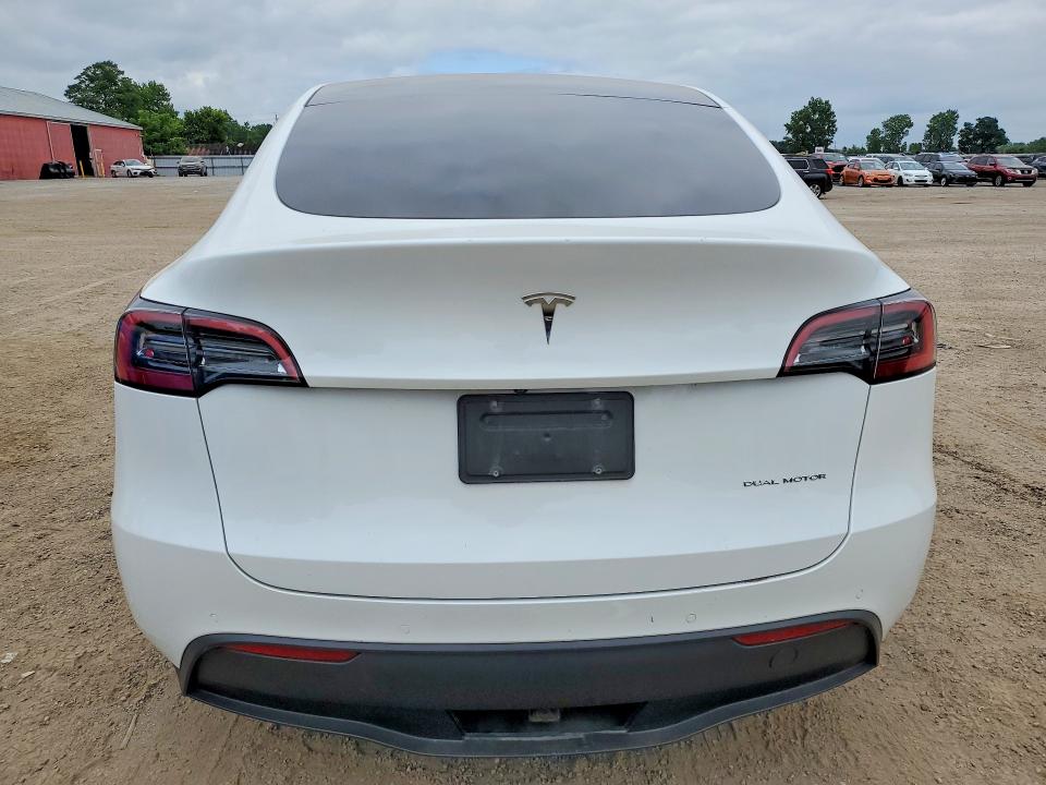 Продажа на аукционе авто 2022 Tesla Model Y, vin: 7SAYGAEEXNF361370, номер лота: 60311636