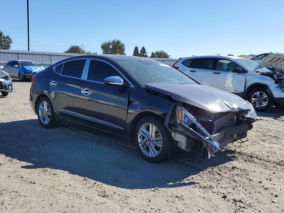 2020 Hyundai Elantra მანქანა იყიდება აუქციონზე, vin: 5NPD84LF7LH552412, აუქციონის ნომერი: 60003676