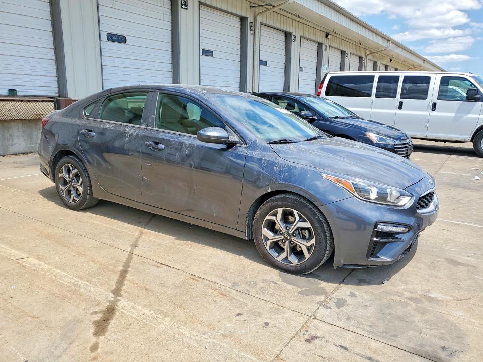 2019 Kia Forte მანქანა იყიდება აუქციონზე, vin: 3KPF24AD2KE136265, აუქციონის ნომერი: 62725836