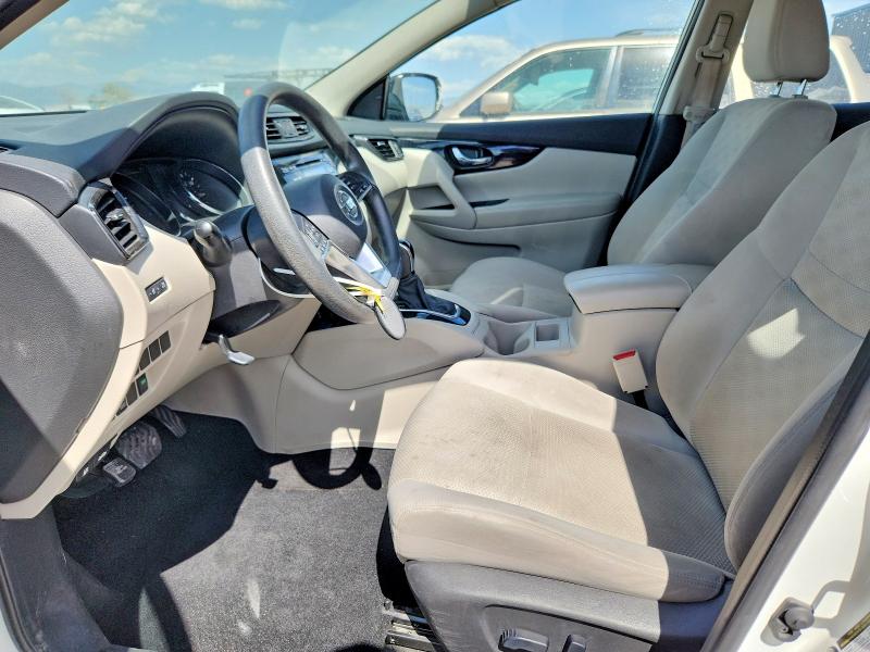 60796126 :رقم المزاد ، JN1BJ1CR3JW283632 vin ، 2018 Nissan Rogue Sport مزاد بيع