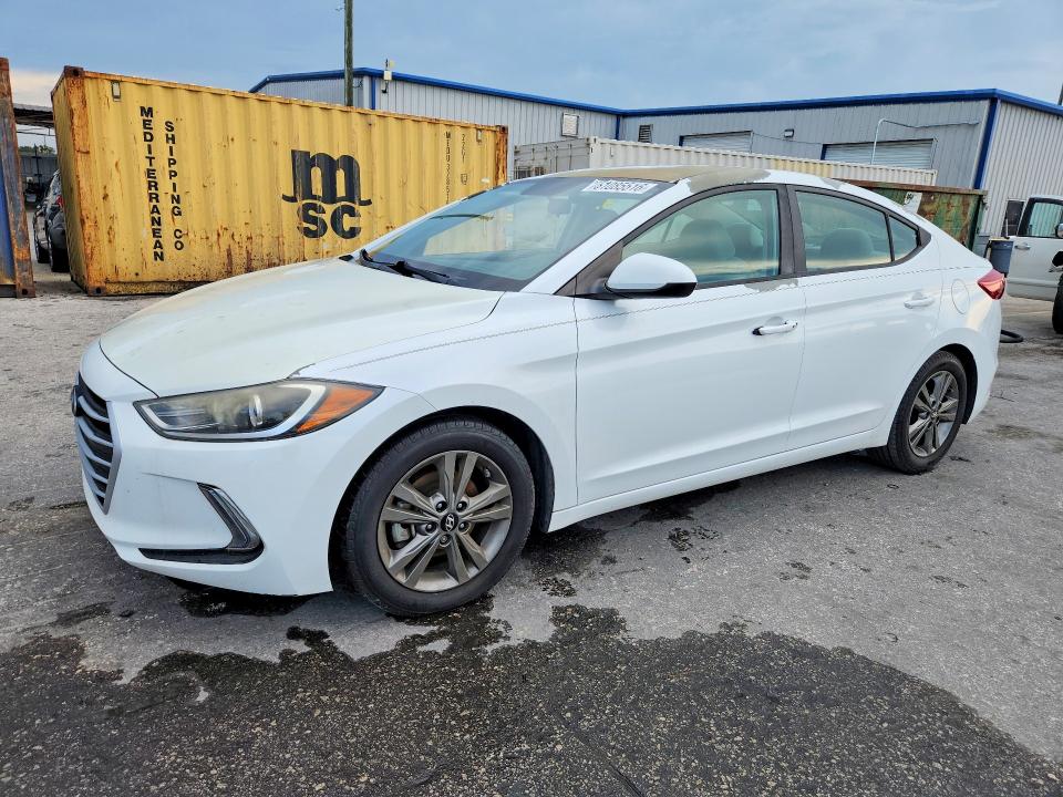 61085516 :رقم المزاد ، 5NPD84LF7HH050250 vin ، 2017 Hyundai Elantra مزاد بيع