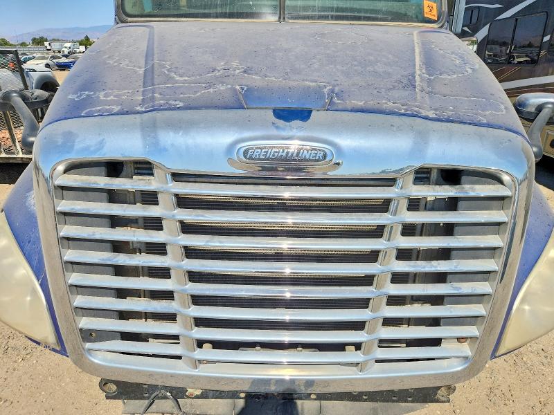 Aukcja sprzedaży 2014 Freightliner Cascadia, vin: 3AKJGLDV7ESFL8028, numer aukcji: 73745395