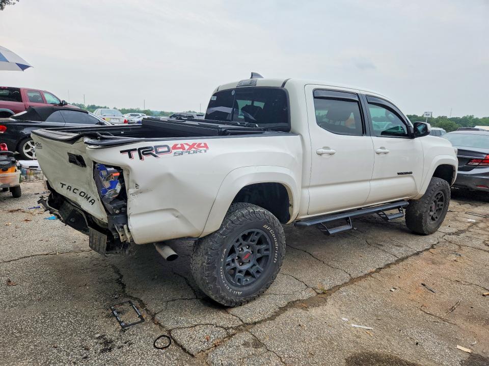 62676566 :رقم المزاد ، 3TYCZ5AN2LT006754 vin ، 2020 Toyota Tacoma مزاد بيع