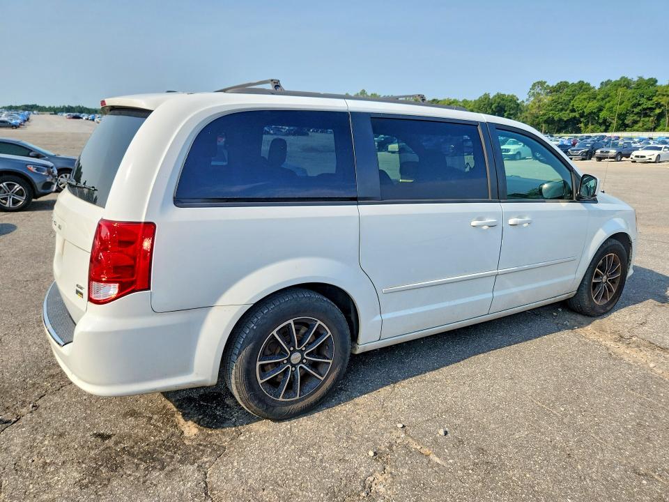 60812746 :رقم المزاد ، 2C4RDGEG8HR842290 vin ، 2017 Dodge Grand Caravan مزاد بيع