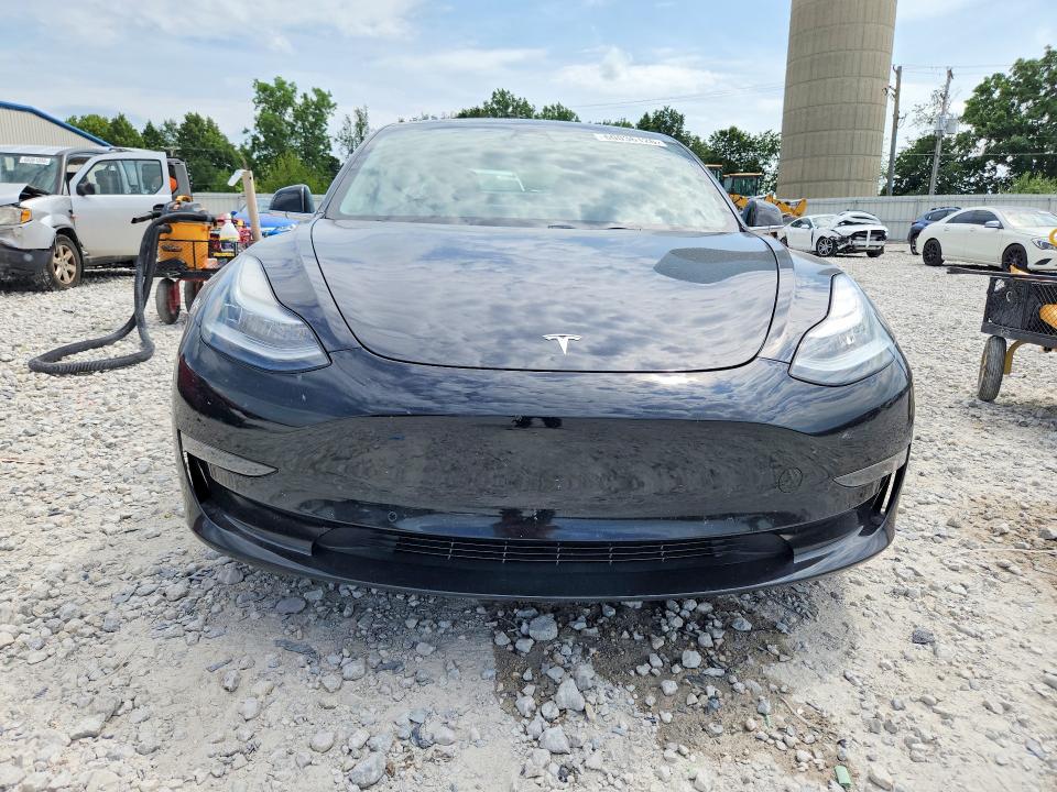 Продаж на аукціоні авто 2019 Tesla Model 3, vin: 5YJ3E1EAXKF409813, номер лоту: 60036126