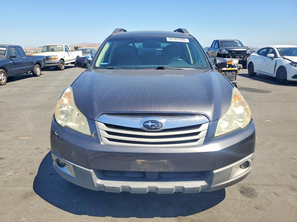 62505986 :رقم المزاد ، 4S4BRBGC8C3212492 vin ، 2012 Subaru Outback مزاد بيع