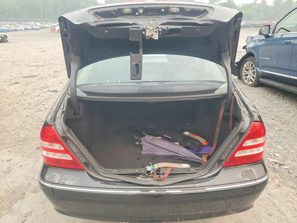 61299276 :رقم المزاد ، WDBRF92H27F901101 vin ، 2007 Mercedes-benz C مزاد بيع