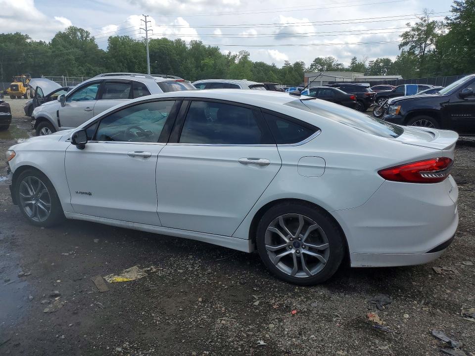60261086 :رقم المزاد ، 3FA6P0LUXHR344022 vin ، 2017 Ford Fusion مزاد بيع