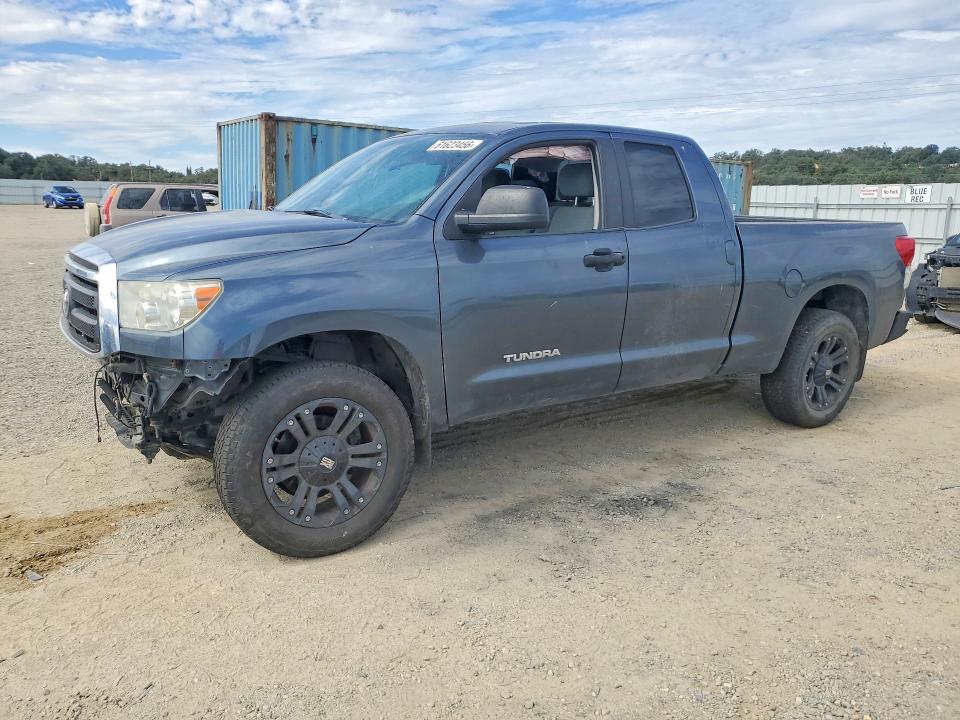 Auction sale of the 2010 Toyota Tundra, vin: 5TFRM5F11AX016421, lot number: 61623456