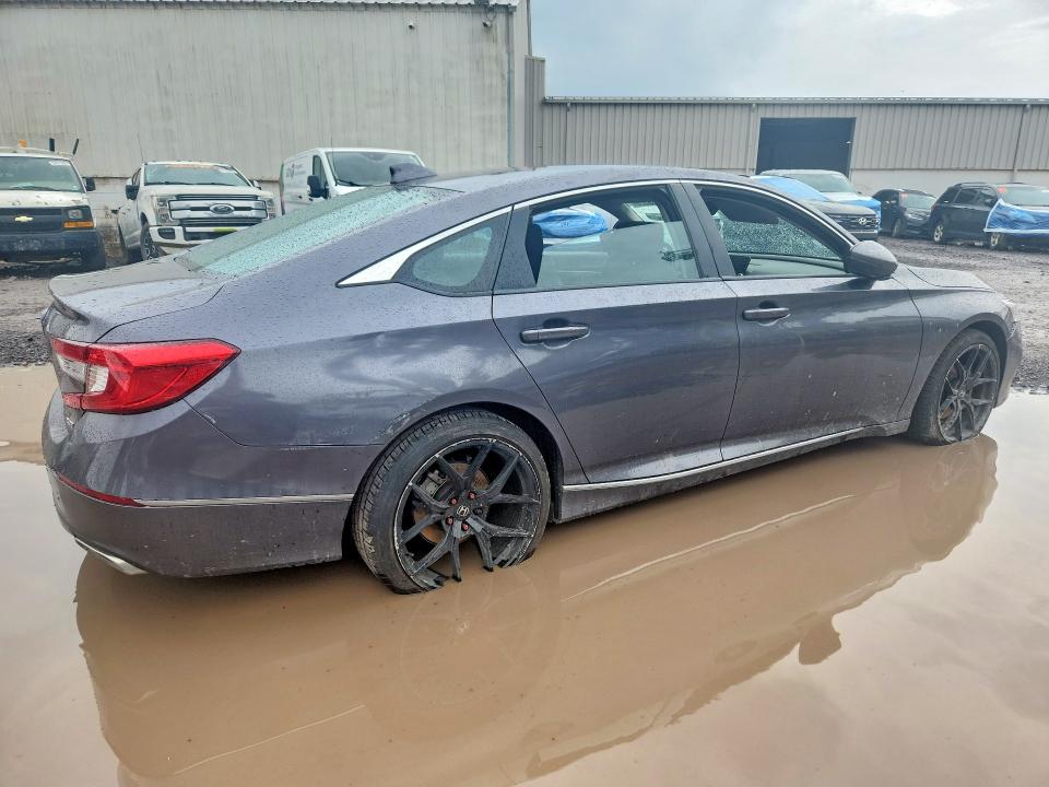 60239526 :رقم المزاد ، 1HGCV2F59KA010733 vin ، 2019 Honda Accord مزاد بيع