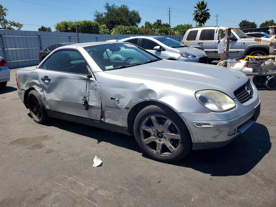 1999 Mercedes-benz Slk მანქანა იყიდება აუქციონზე, vin: WDBKK47FXXF121791, აუქციონის ნომერი: 60444446