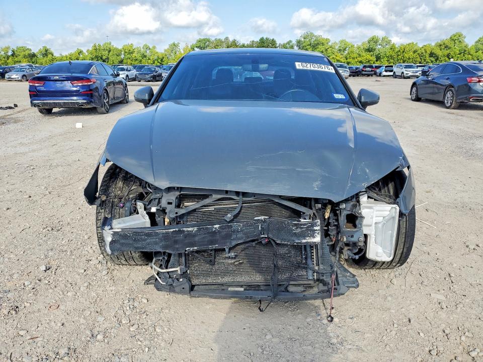 Продажа на аукционе авто 2017 Audi A3, vin: WAUJ8GFF6H1016840, номер лота: 62703676