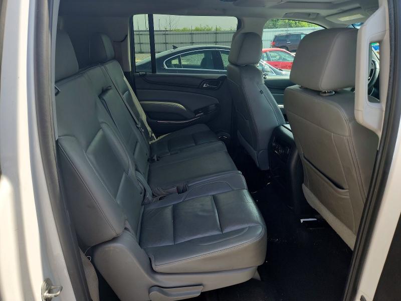 60735936 :رقم المزاد ، 1GNSKHKC8GR317479 vin ، 2016 Chevrolet Suburban مزاد بيع