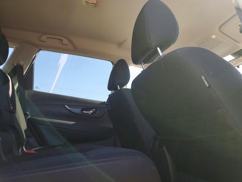 60628716 :رقم المزاد ، KNMAT2MV5KP552942 vin ، 2019 Nissan Rogue مزاد بيع