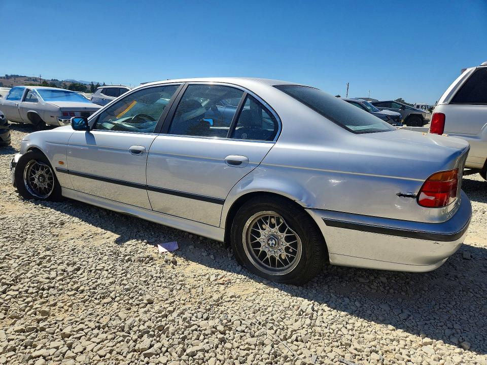 1999 Bmw 528 მანქანა იყიდება აუქციონზე, vin: WBADM6337XBY32073, აუქციონის ნომერი: 63765426