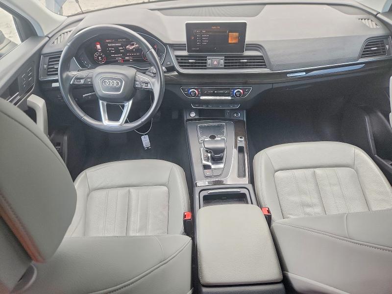 60458146 :رقم المزاد ، WA1BNAFYXJ2233123 vin ، 2018 Audi Q5 مزاد بيع