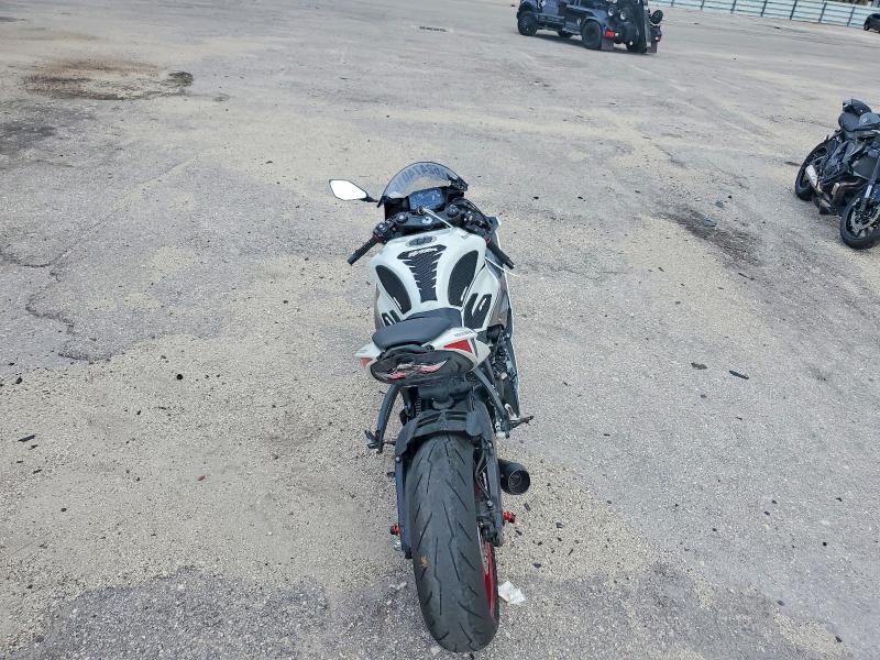 Продажа на аукционе авто 2025 Kawasaki Zx636, vin: JKBZXJJ1XSA027029, номер лота: 62474016
