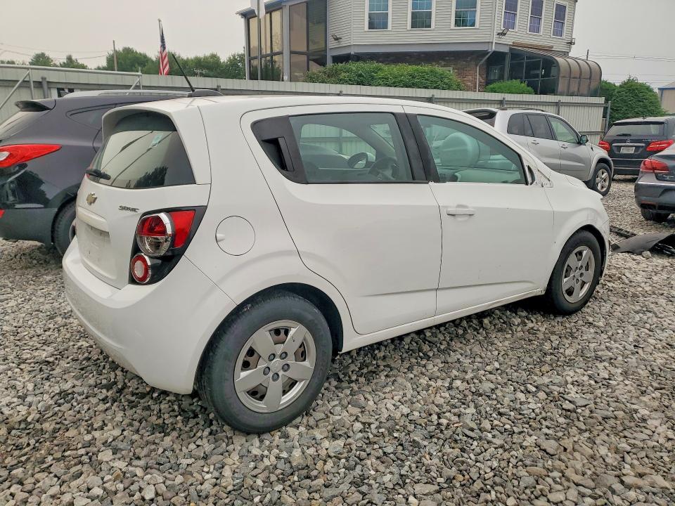 2016 Chevrolet Sonic მანქანა იყიდება აუქციონზე, vin: 1G1JA6SG3G4178821, აუქციონის ნომერი: 61103846