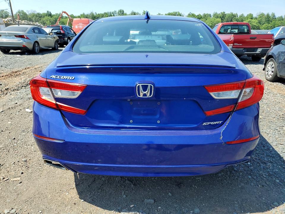 Продаж на аукціоні авто 2018 Honda Accord, vin: 1HGCV1F36JA210413, номер лоту: 61810486