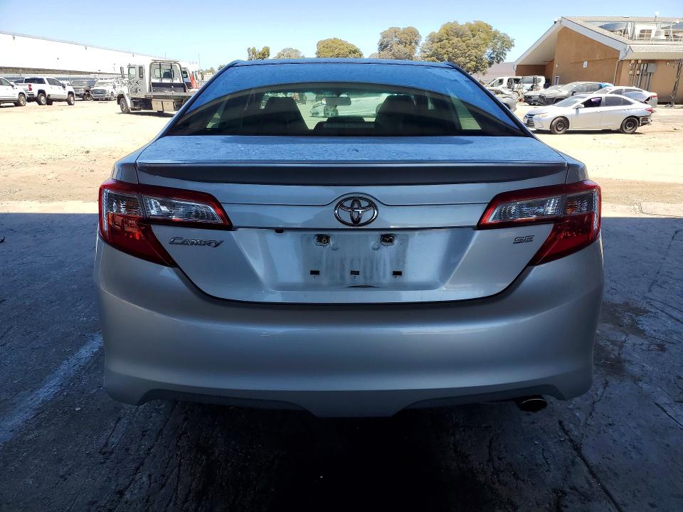 Продажа на аукционе авто 2014 Toyota Camry, vin: 4T1BF1FK5EU418068, номер лота: 63362536