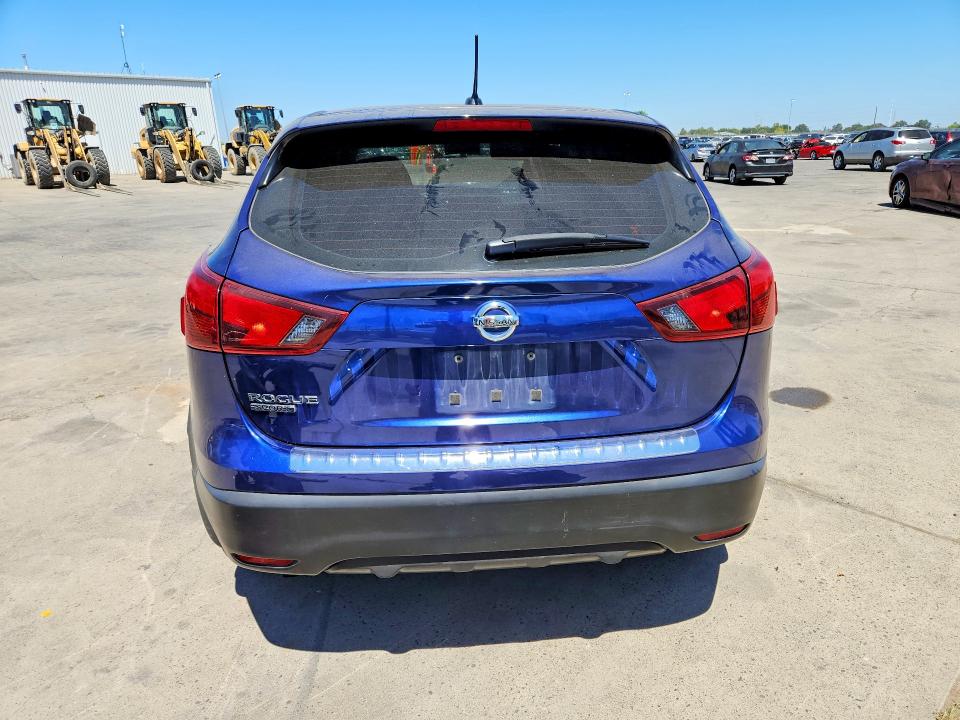 Продаж на аукціоні авто 2017 Nissan Rogue Sport, vin: JN1BJ1CP6HW002576, номер лоту: 60126896