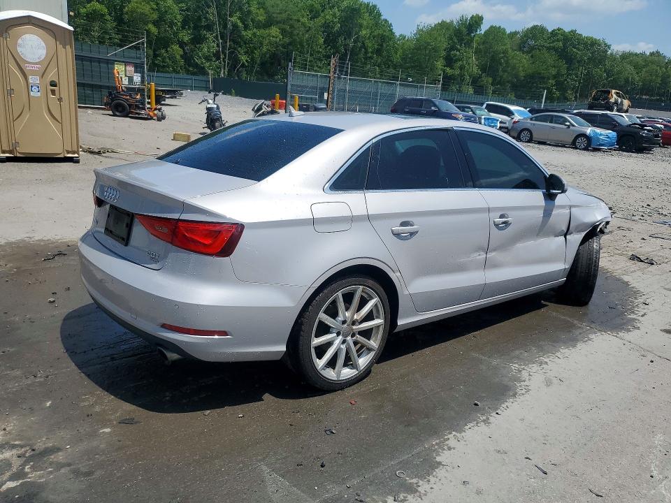 85454665 :رقم المزاد ، WAUEFGFF2F1047832 vin ، 2015 Audi A3 مزاد بيع