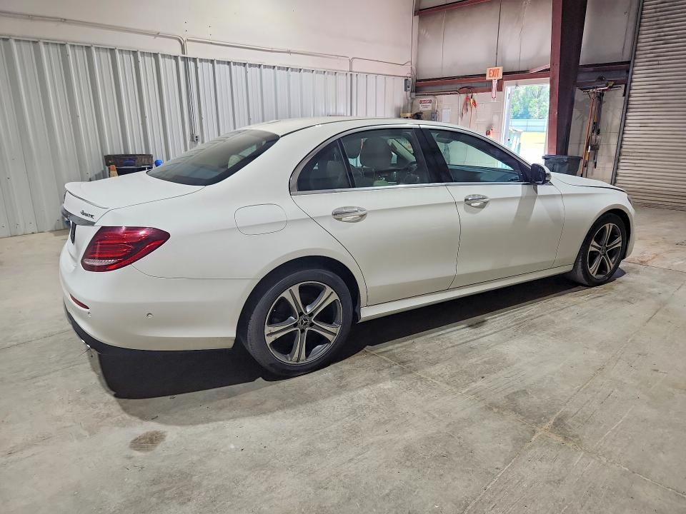 Aukcja sprzedaży 2018 Mercedes-benz E, vin: WDDZF4KB8JA335374, numer aukcji: 60566986