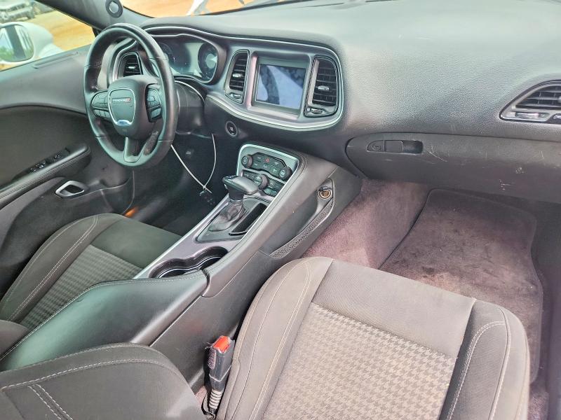 60697206 :رقم المزاد ، 2C3CDZBT8JH271290 vin ، 2018 Dodge Challenger مزاد بيع