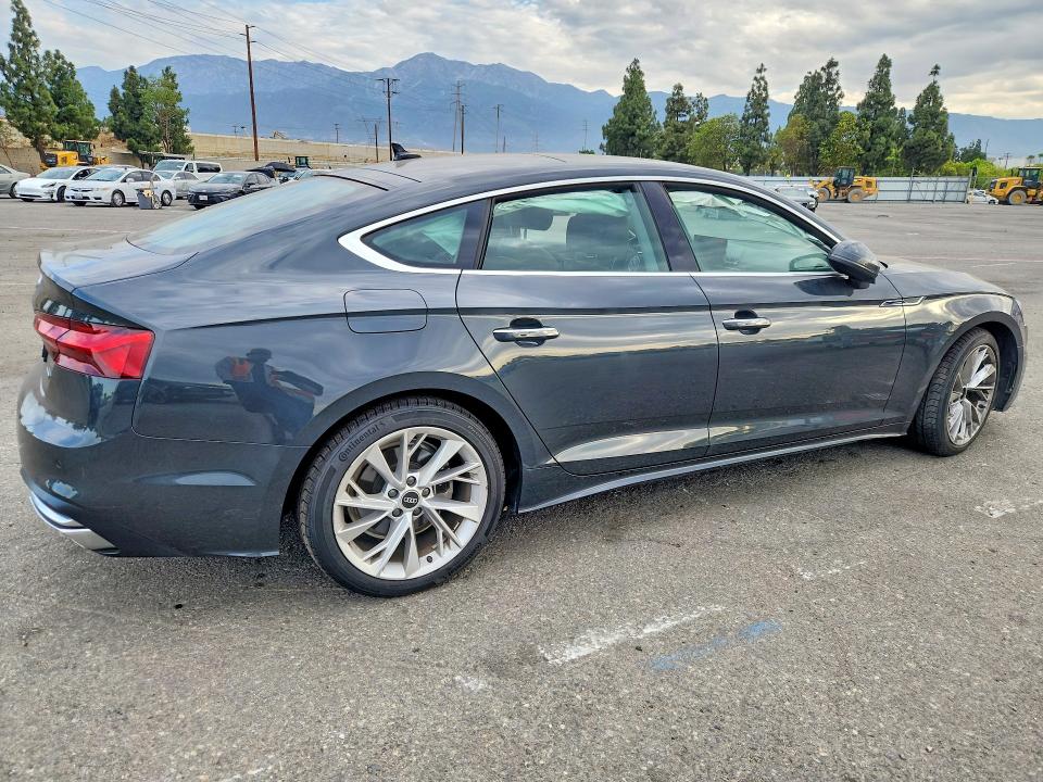 Aukcja sprzedaży 2021 Audi A5, vin: WAUABCF5XMA046760, numer aukcji: 61535666
