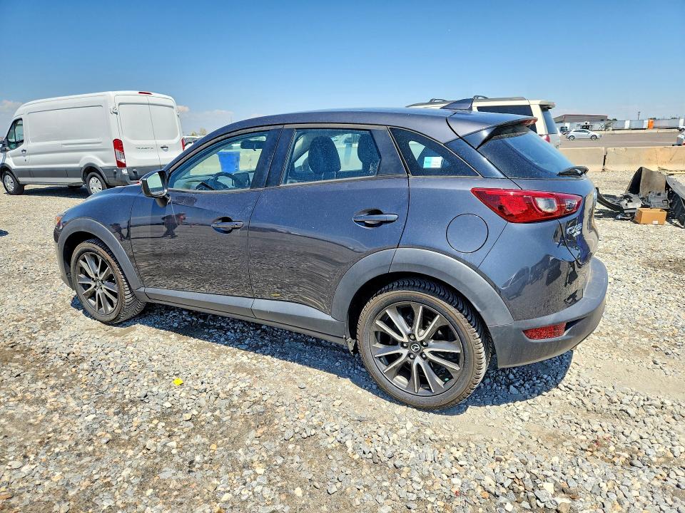 99714885 :رقم المزاد ، JM1DKFC78H0167841 vin ، 2017 Mazda Cx-3 مزاد بيع