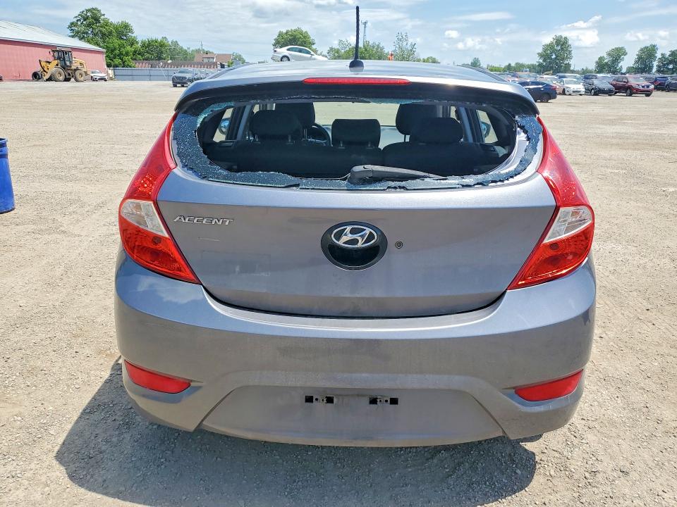 2015 Hyundai Accent მანქანა იყიდება აუქციონზე, vin: KMHCT5AE3FU218345, აუქციონის ნომერი: 59349026