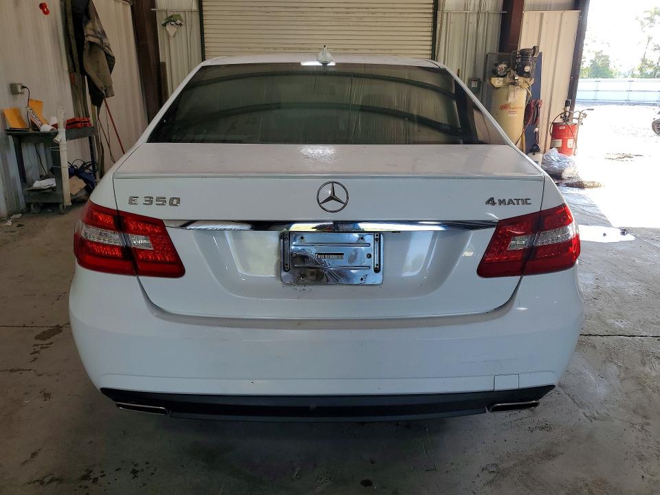 60853596 :رقم المزاد ، WDDHF8JB2DA689304 vin ، 2013 Mercedes-benz E مزاد بيع