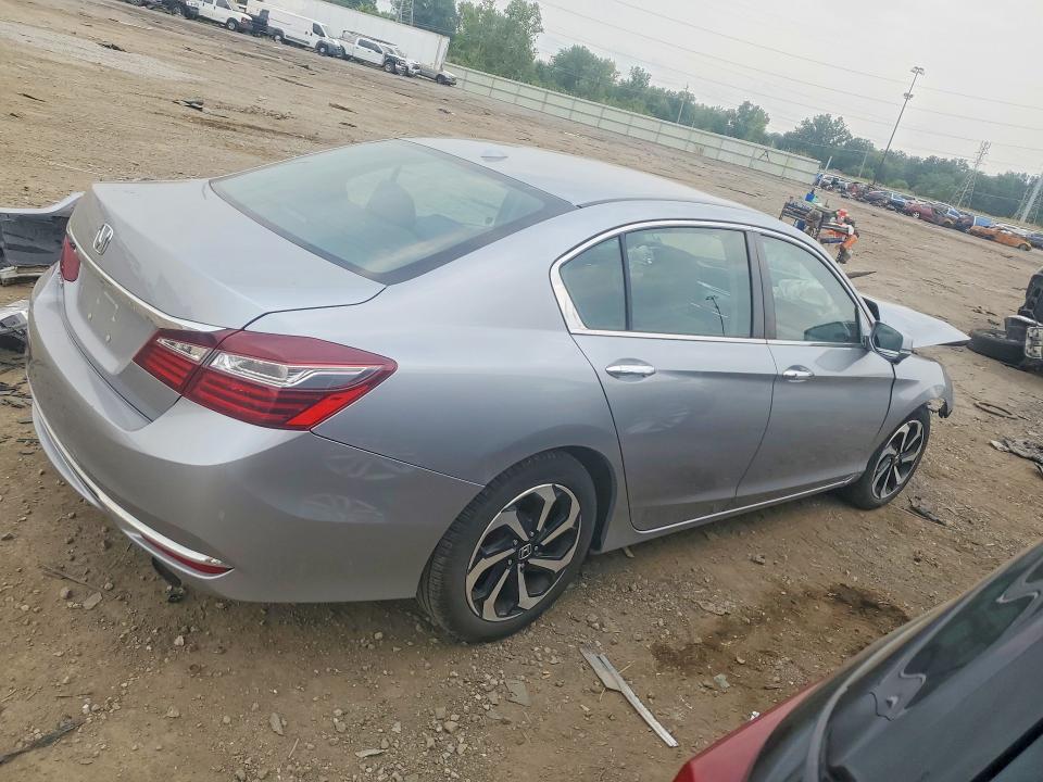 2017 Honda Accord მანქანა იყიდება აუქციონზე, vin: 1HGCR2F71HA179613, აუქციონის ნომერი: 62535616
