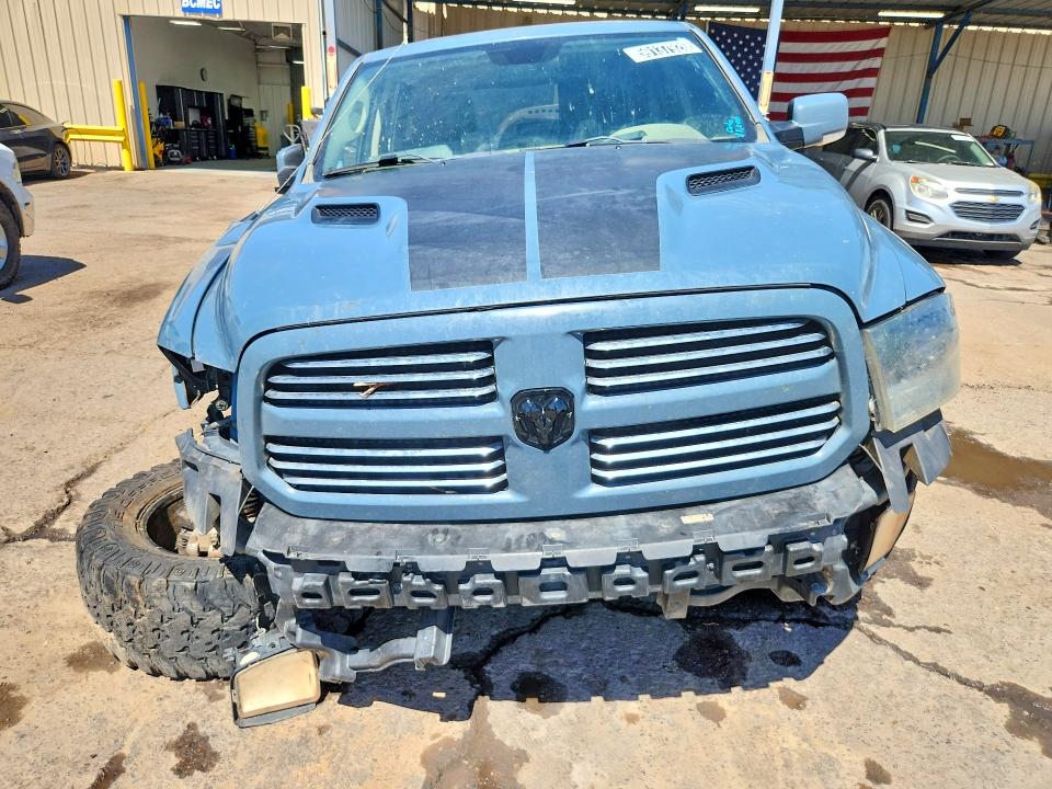 59137926 :رقم المزاد ، 1C6RR7MT3FS771180 vin ، 2015 Ram 1500 مزاد بيع