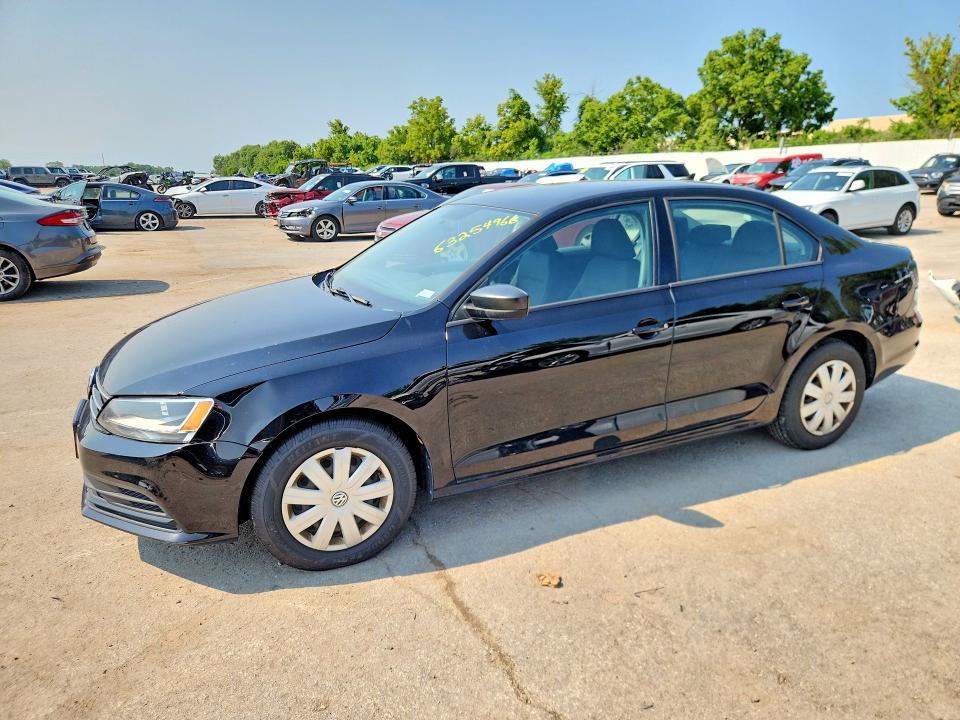 63254966 :رقم المزاد ، 3VW167AJ4GM376076 vin ، 2016 Volkswagen Jetta مزاد بيع