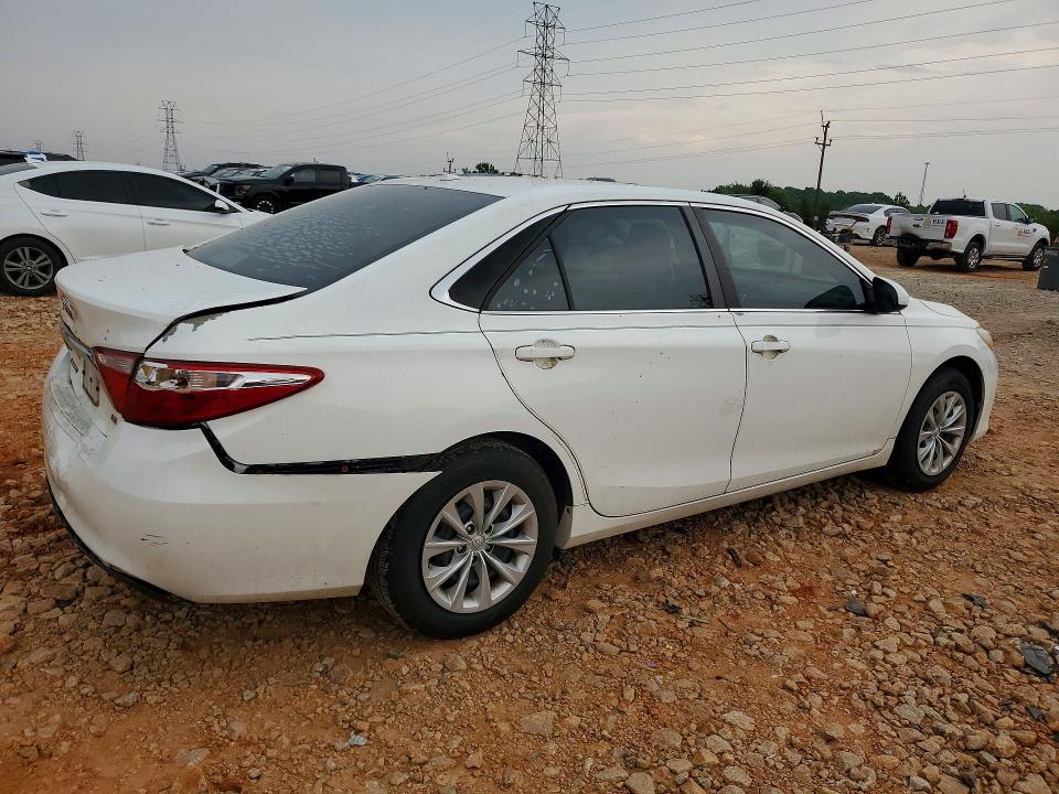 2016 Toyota Camry მანქანა იყიდება აუქციონზე, vin: 4T4BF1FK1GR564802, აუქციონის ნომერი: 59673746