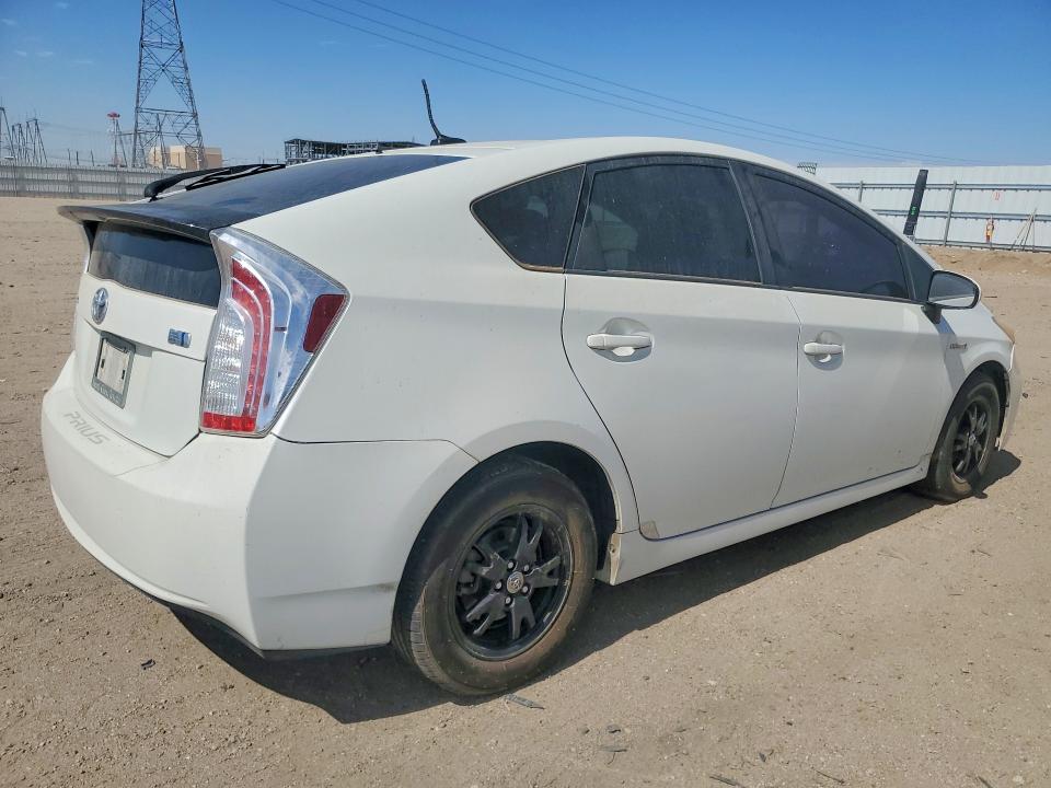 61616386 :رقم المزاد ، JTDKN3DU7F1913785 vin ، 2015 Toyota Prius مزاد بيع