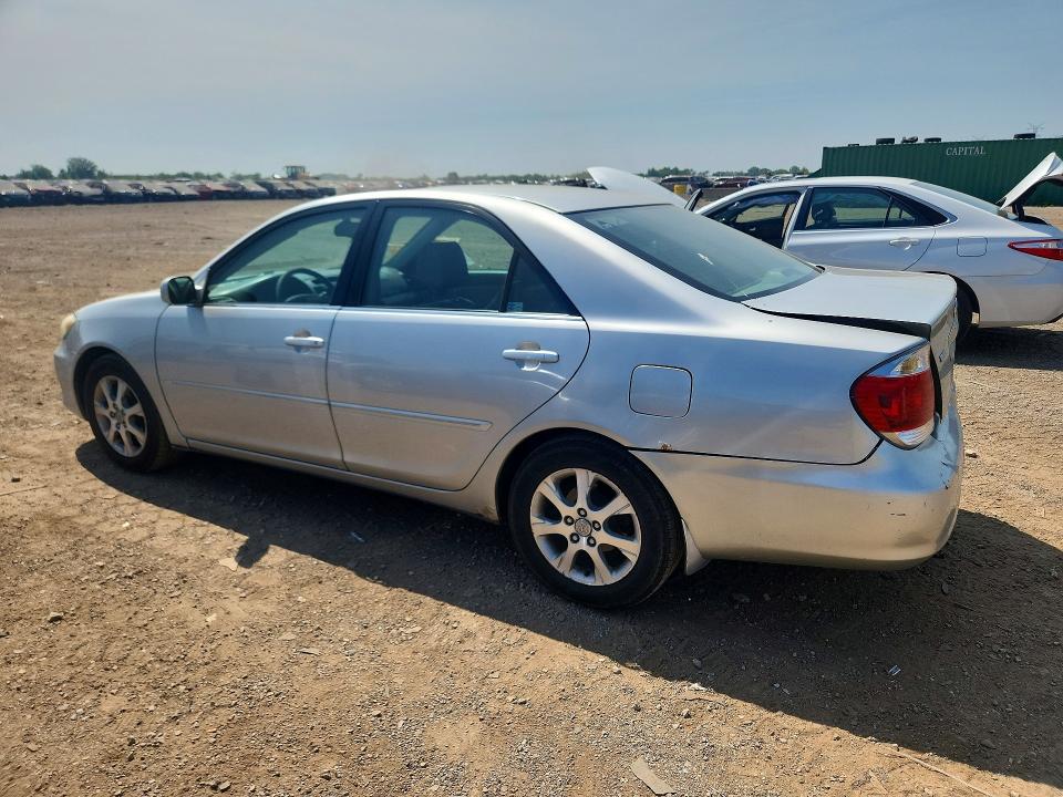 60014806 :رقم المزاد ، 4T1BF30K65U087893 vin ، 2005 Toyota Camry مزاد بيع