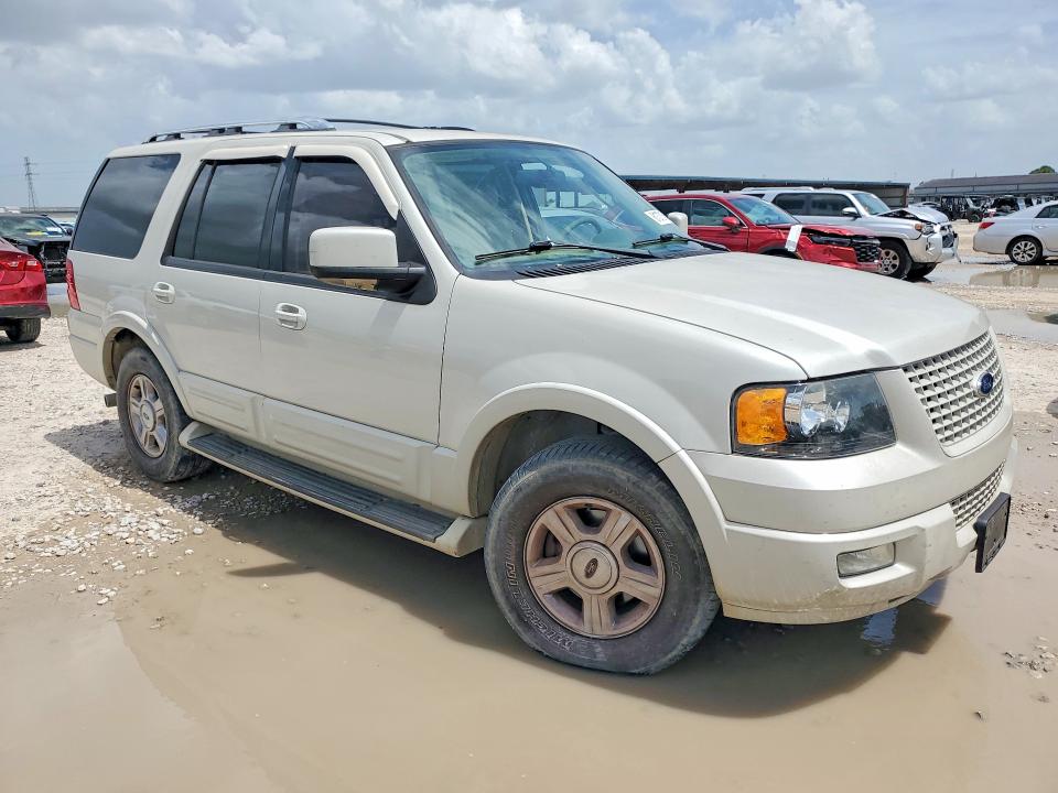 61373156 :رقم المزاد ، 1FMPU19556LA81894 vin ، 2006 Ford Expedition مزاد بيع