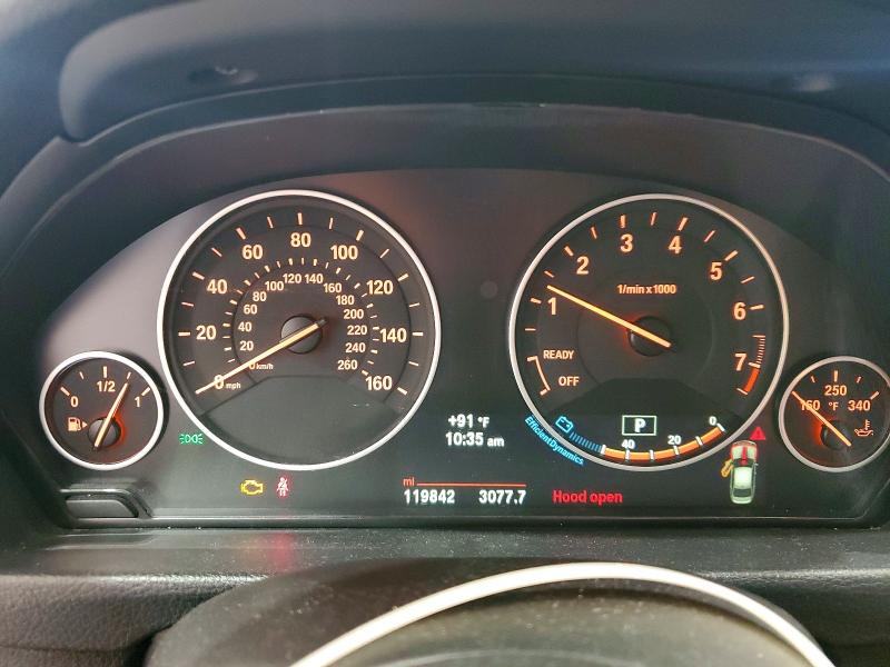 61926296 :رقم المزاد ، WBA3B1C56EK130684 vin ، 2014 Bmw 320 مزاد بيع